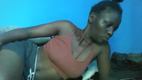 Snapshot of sexy_titz chatting on 02.22.25 sexy_titz online show from 02.22.25