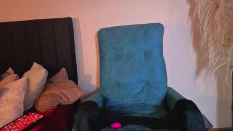 sexy_valeshca online show from 10.30.25