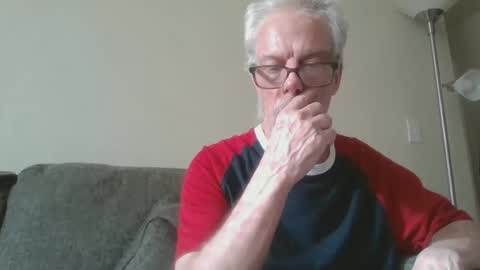 Snapshot of sexy_white_daddy chatting on 02.23.25 Daddy online show from 02.23.25