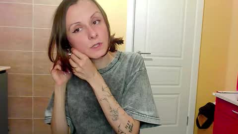 Snapshot of sexy_wise_kind chatting on 09.25.25 Mandy Green online show from 09.25.25