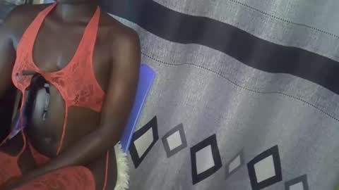 Snapshot of sexyafricanprincess25 chatting on 02.17.26 Rita online show from 02.17.26