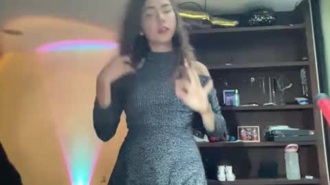 Snapshot of sexyaliceskay chatting on 10.11.25 Alice Skay online show from 10.11.25