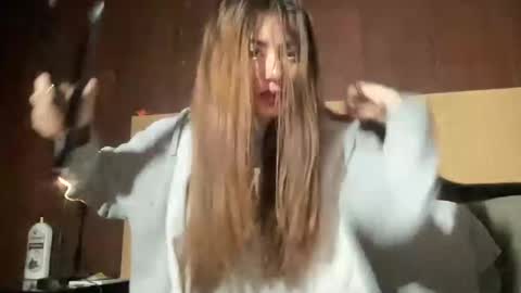 Snapshot of sexyaliceskay chatting on 11.09.25 Alice Skay online show from 11.09.25