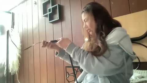 Snapshot of sexyaliceskay chatting on 11.11.25 Alice Skay online show from 11.11.25