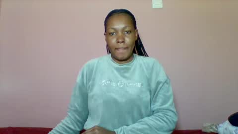 sexyapple2002 online show from 09.18.25