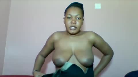 sexyapple2002 online show from 10.04.25