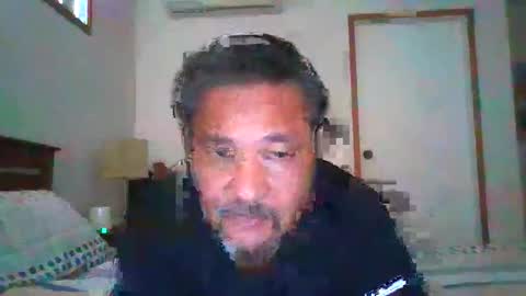 Dee online show from 02.04.25