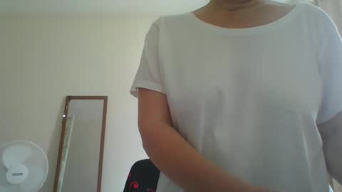 Snapshot of sexybabe41 chatting on 09.19.25 sexymilfy online show from 09.19.25
