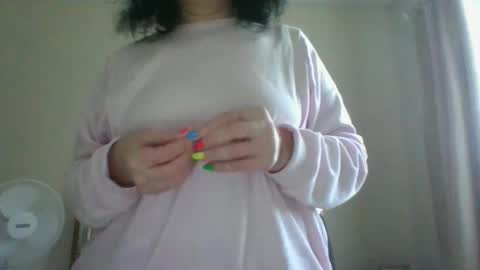 Snapshot of sexybabe41 chatting on 10.16.25 sexymilfy online show from 10.16.25