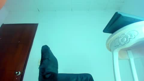 Snapshot of sexybabgirl chatting on 02.19.25 SexyBabyGirl online show from 02.19.25