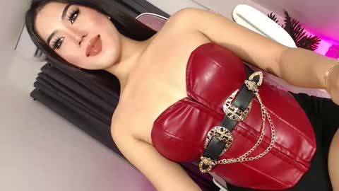 Lexie online show from 10.30.25