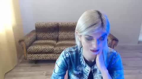 sexybeatriice online show from 01.19.25