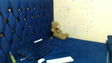 Sexybilha483 online show from 03.21.26