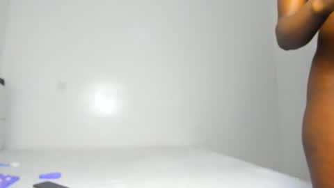sexybootydoll online show from 05.10.26