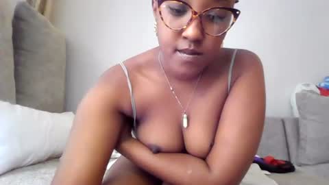 Snapshot of sexycookien chatting on 07.16.26 SexyCookieN online show from 07.16.26