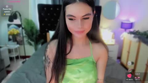 Snapshot of sexydollfox chatting on 06.03.26 sexydollfox online show from 06.03.26