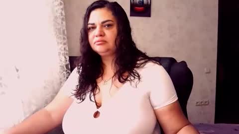 sexydollywoman online show from 11.29.25