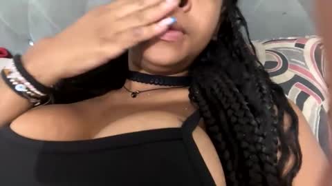 Snapshot of sexyebonyvip_ chatting on 09.22.25 Vanessa online show from 09.22.25