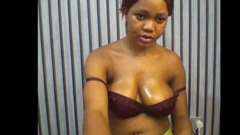 sexyeye368293 online show from 10.08.25