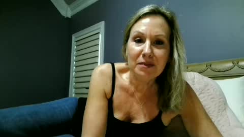 LisaisLuscious online show from 06.22.26