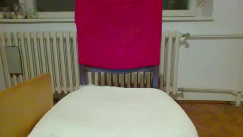 Snapshot of sexyfootlady chatting on 12.12.24 sexyfootlady online show from 12.12.24