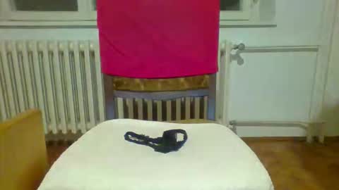 Snapshot of sexyfootlady chatting on 09.29.25 sexyfootlady online show from 09.29.25