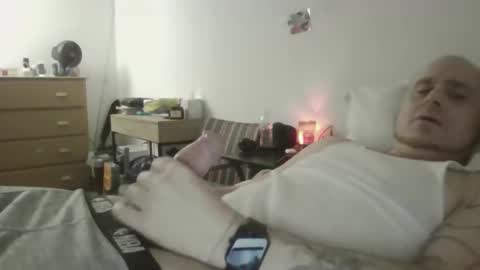 sexyfredy7722 online show from 12.17.25