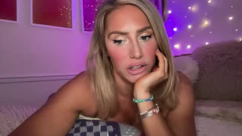 Ashley Love online show from 05.25.26
