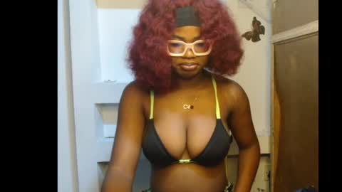 Snapshot of sexyhoneypot chatting on 06.22.26 Marvellous online show from 06.22.26