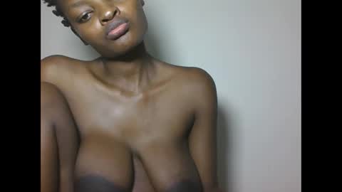 Snapshot of sexyhotgal23 chatting on 12.17.25 REBECCAH online show from 12.17.25