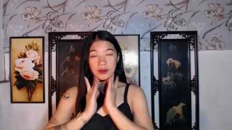 Snapshot of sexyhotjelian chatting on 01.23.25 jelian online show from 01.23.25