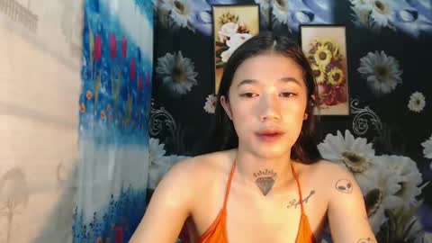 Snapshot of sexyhotjelian chatting on 03.08.25 jelian online show from 03.08.25