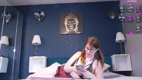 Flavia online show from 11.25.25