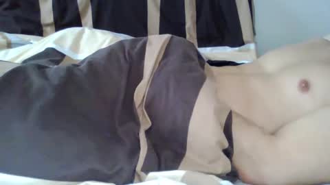 Snapshot of sexyiven chatting on 12.25.24 sexyiven online show from 12.25.24