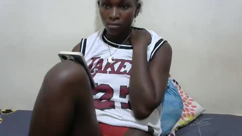 Snapshot of sexykiteey chatting on 02.14.25 sexykiteey online show from 02.14.25