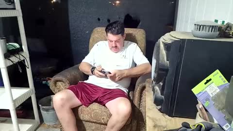 Snapshot of sexykudge chatting on 10.12.25 sexykudge online show from 10.12.25