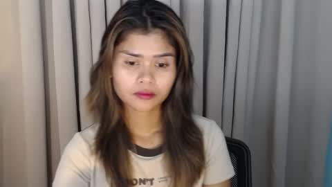 Snapshot of sexylady_pinayx chatting on 11.23.25 Call me Bea online show from 11.23.25