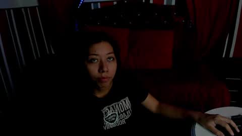 laura online show from 02.08.25