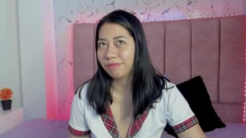 laura online show from 10.24.25