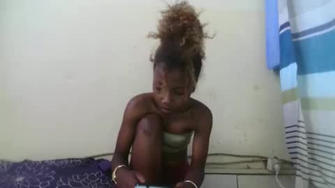 Elania online show from 04.26.26