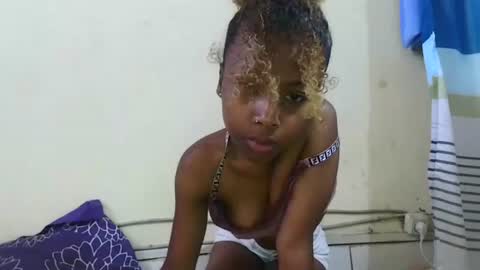 Elania online show from 04.28.26