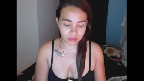Snapshot of sexyloba_ chatting on 12.31.24 sexyloba independent model online show from 12.31.24