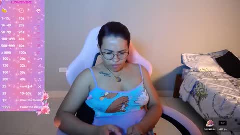 Snapshot of sexyloba_ chatting on 10.16.25 sexyloba independent model online show from 10.16.25