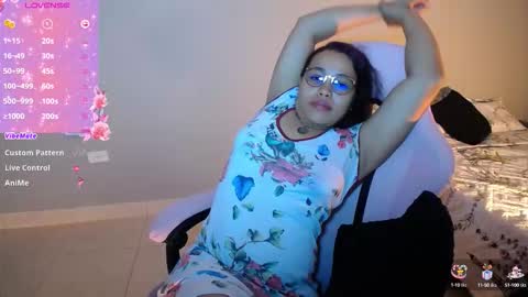 Snapshot of sexyloba_ chatting on 10.16.25 sexyloba independent model online show from 10.16.25