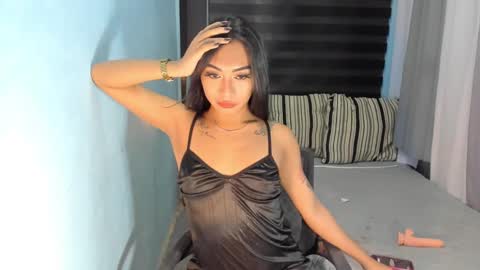 maxine online show from 01.03.25