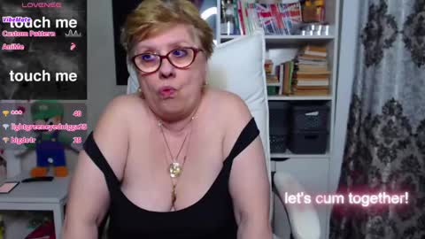 sexylynette4u online show from 02.20.25