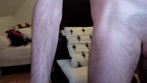 Snapshot of sexyman_fr chatting on 11.28.25 Vincent Vega online show from 11.28.25