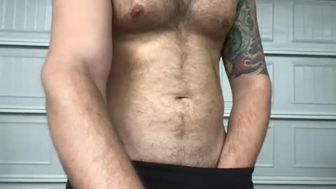 Snapshot of sexymanmk26 chatting on 04.28.26 lets go private im ready to play pvt cum online show from 04.28.26