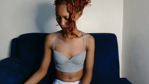 Snapshot of sexymaxxine chatting on 01.18.26 sexymaxxine online show from 01.18.26