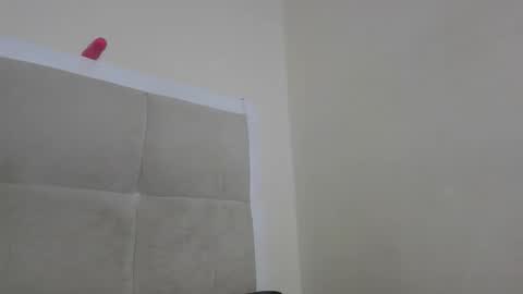 Miss mia online show from 11.26.25